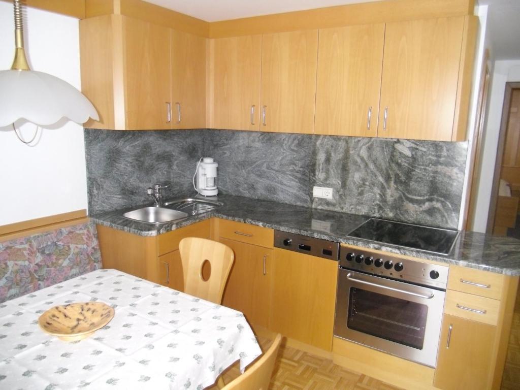 Garni Margherita Corvara In Badia Extérieur photo